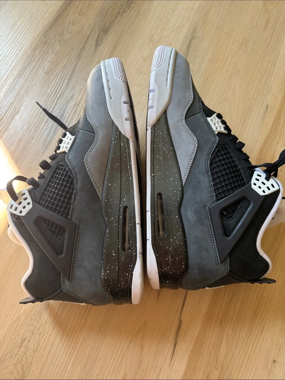 Jordan Men's Black and Gray Retro Sneaker